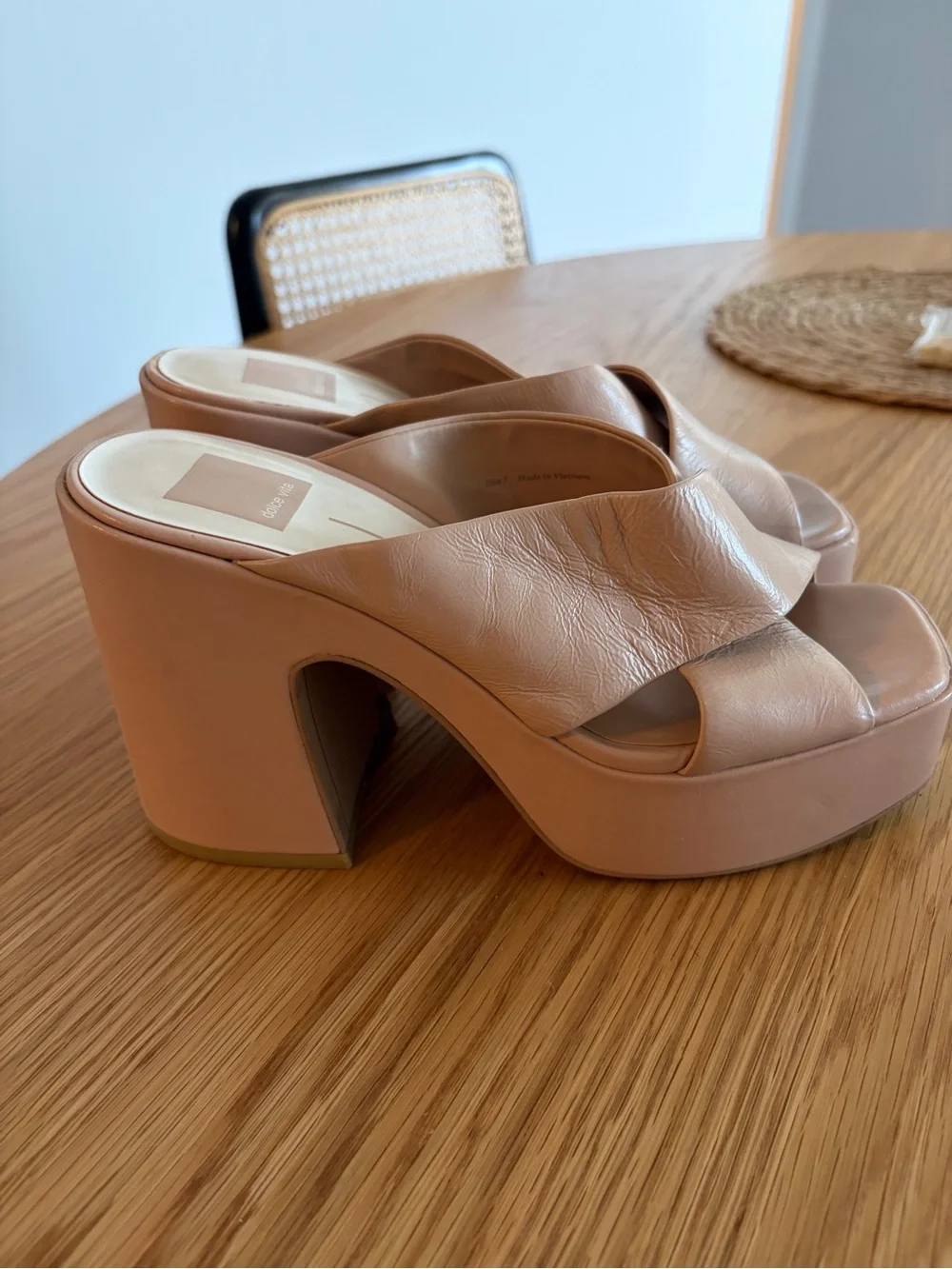 Dolce Vita chunky platform